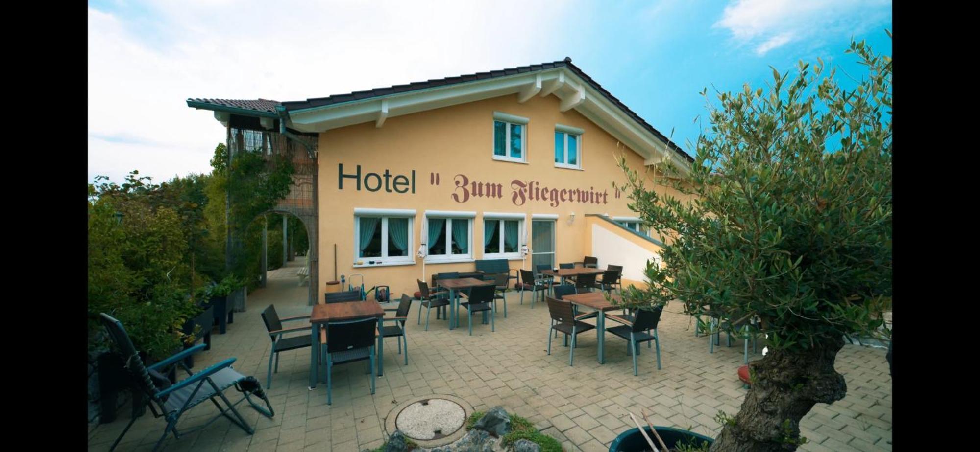 Hotel Zum Fliegerwirt Mengen Exterior photo